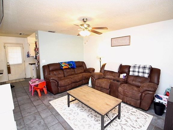 5th image of 207 NW 6th St