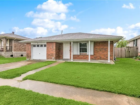 21 Holy Cross Pl, Kenner, LA 70065