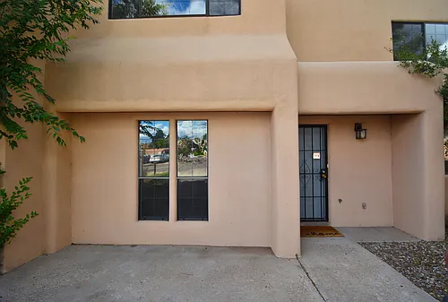 2757 Calle Serena Photo 1 2757 Calle Serena Photo 1