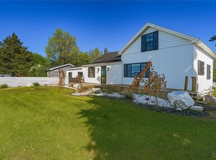 20304 Burton Rd, Sackets Harbor, NY 13685