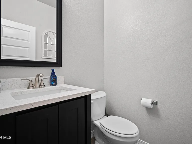 1048 Nepal Sky St — Photo 15