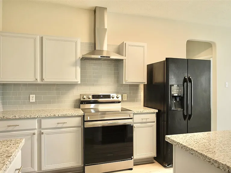 23902 Spring Way Dr — Photo 12