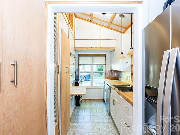 2nd image of 261 Black Pine Rd