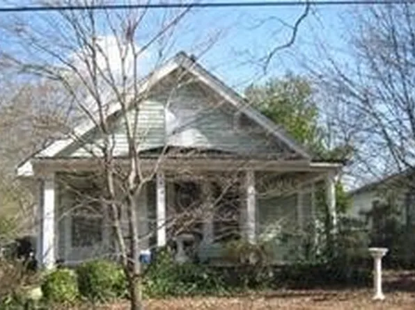 107 Seminary St, Lagrange, GA 30241