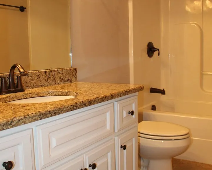 111 Apple Tree Ln — Photo 35