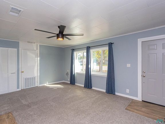 4th image of 1012 S Union Ave