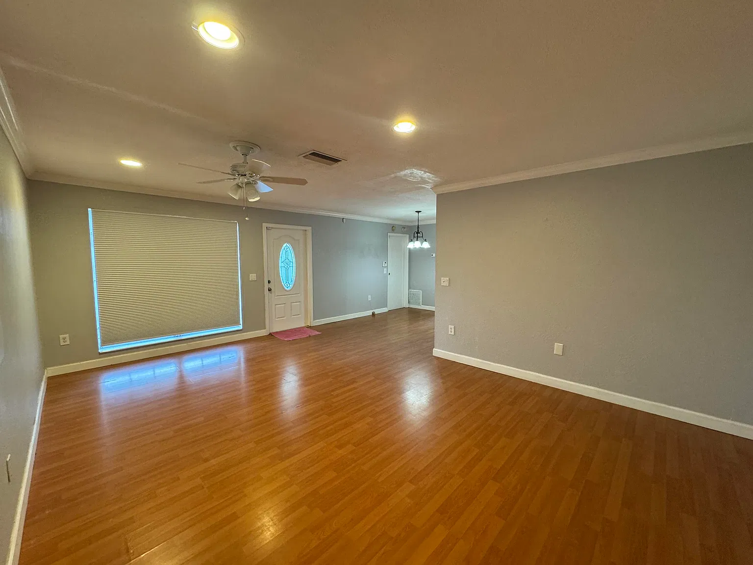 2 bed, 2.0 bath, 1047 sqft, $2,850 — Photo 4