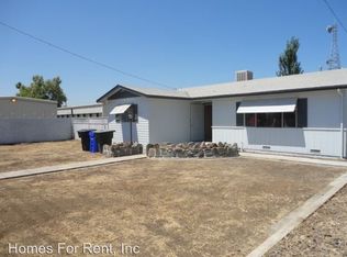 55 N Cottage St, Porterville, CA 93257