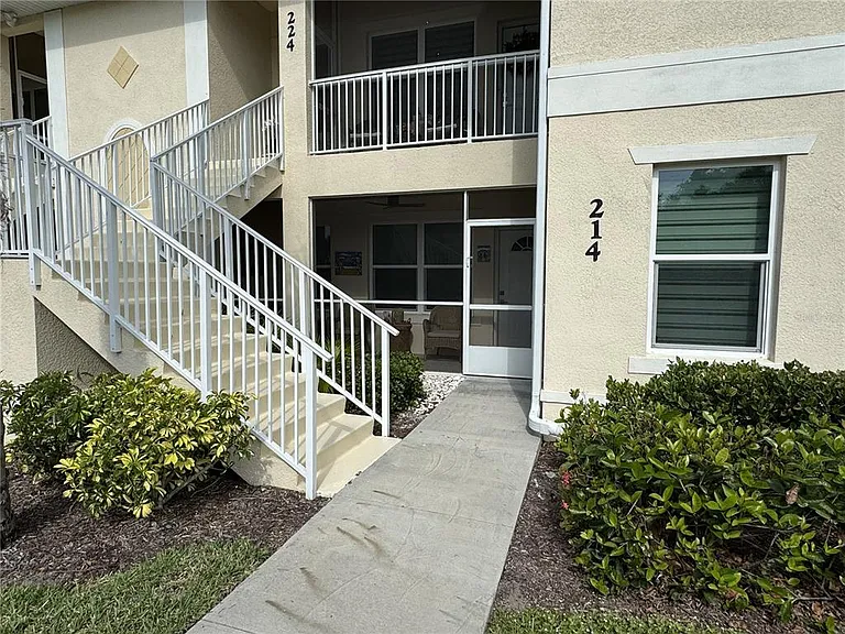 200 Gardens Edge Dr #214 — Photo 3