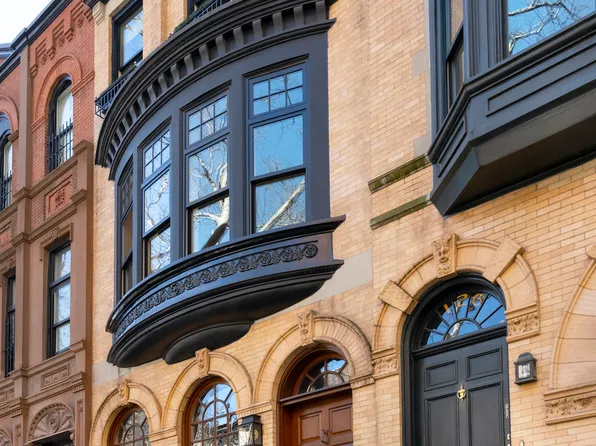 128 East 95th Street image 1 of 40