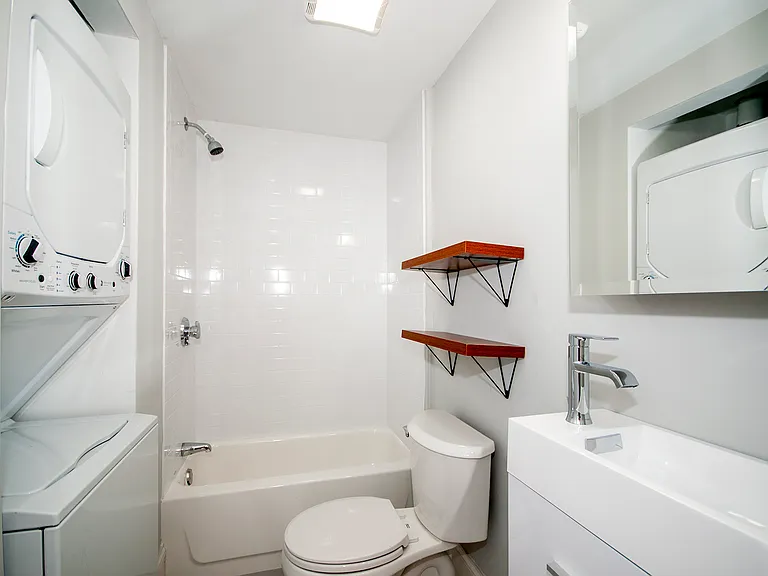 137 Paris St #2 — Photo 5