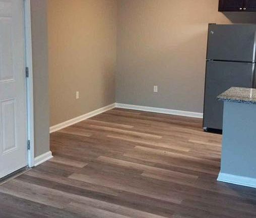 5th image of 315 Bypass Plaza Dr #308