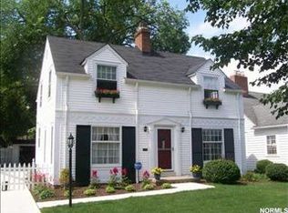 19167 Henry Rd, Fairview Park, OH 44126