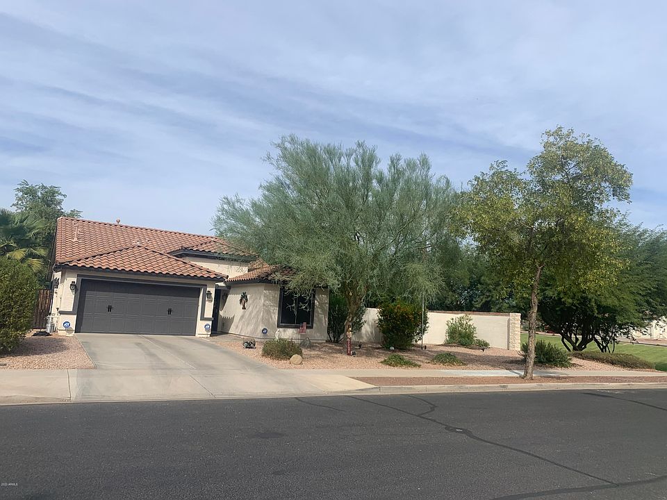1st image of 14058 W Rosewood Dr