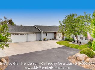 8599 Sky Rim Dr, Lakeside, CA 92040
