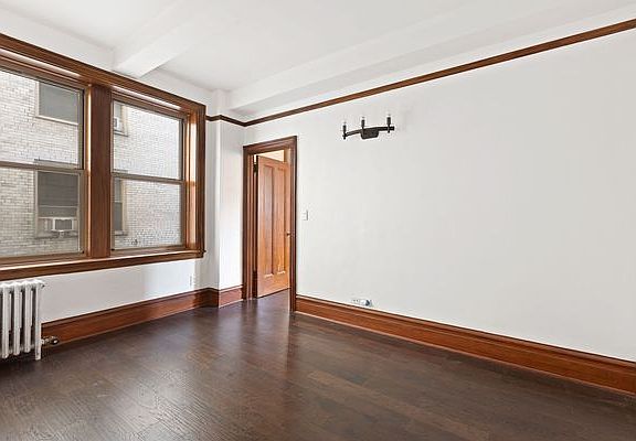 4th image of 170 W 74th St APT 415