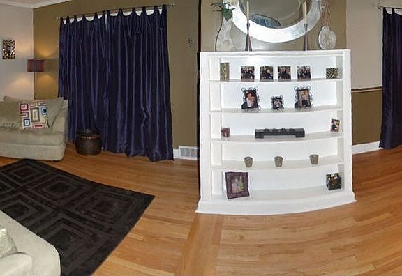 LIVING & DINING ROOM