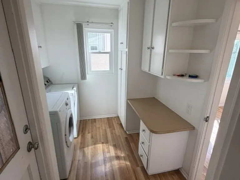 3120-3126 Horton Ave — Photo 13