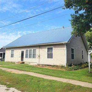 405 W 2nd St, Norborne, MO, 64668