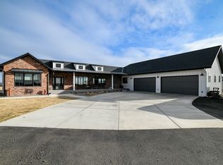 100 Bend View Ln, Great Falls, MT 59404