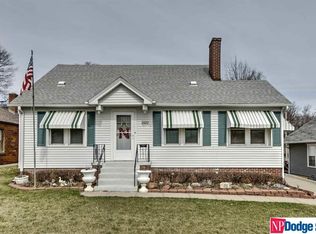 5522 Mayberry St, Omaha, NE 68106