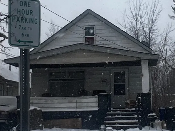 6106 Fleet Ave, Cleveland, OH 44105