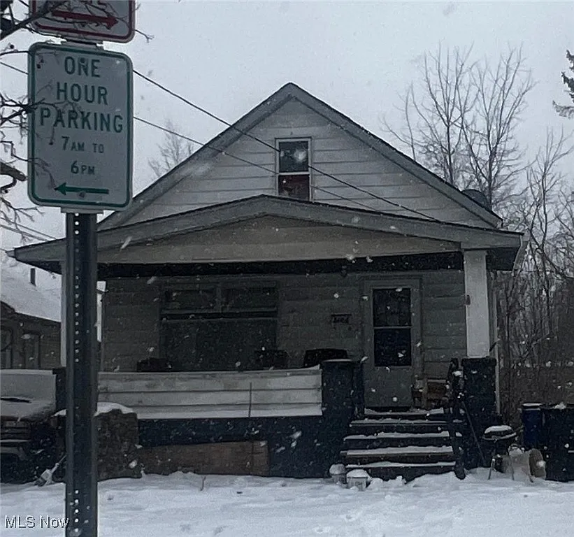 6106 Fleet Ave photo 1