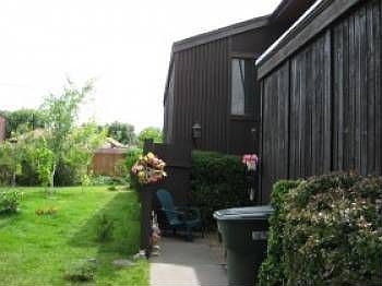 2nd image of 4086 Killarney Cir