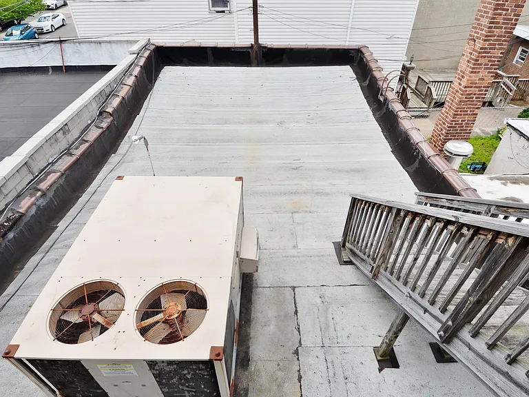 459 Broadway — Photo 24