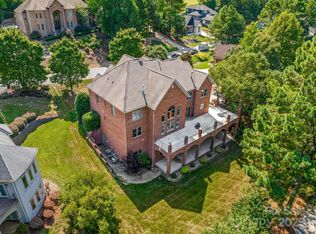 1487 Winged Foot Dr, Denver, NC 28037