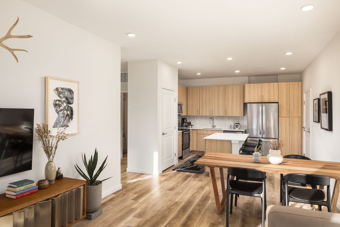 Energy-efficient, stainless-steel appliances