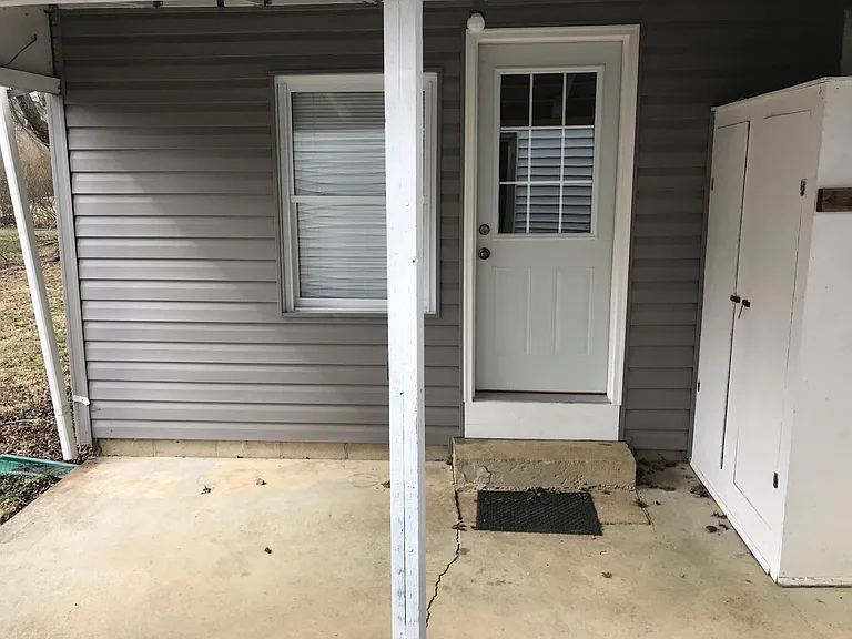 213 Central Ave — Photo 10