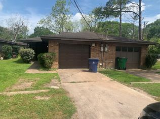 717-719 Cincinnati St, Angleton, TX 77515