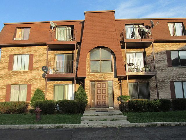 1st image of 1545 S Ardmore Ave APT F