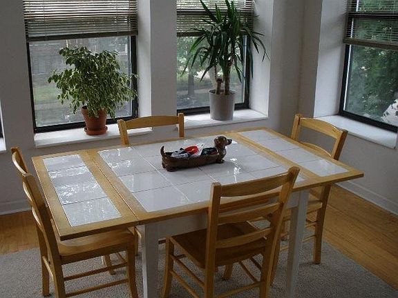 2nd image of 5391 Pershing Ave APT C