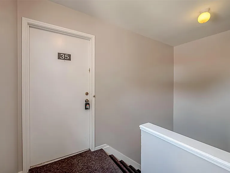 6402 Del Monte Dr #35 — Photo 4