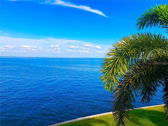 2nd image of 4700 Coquina Key Dr SE APT D