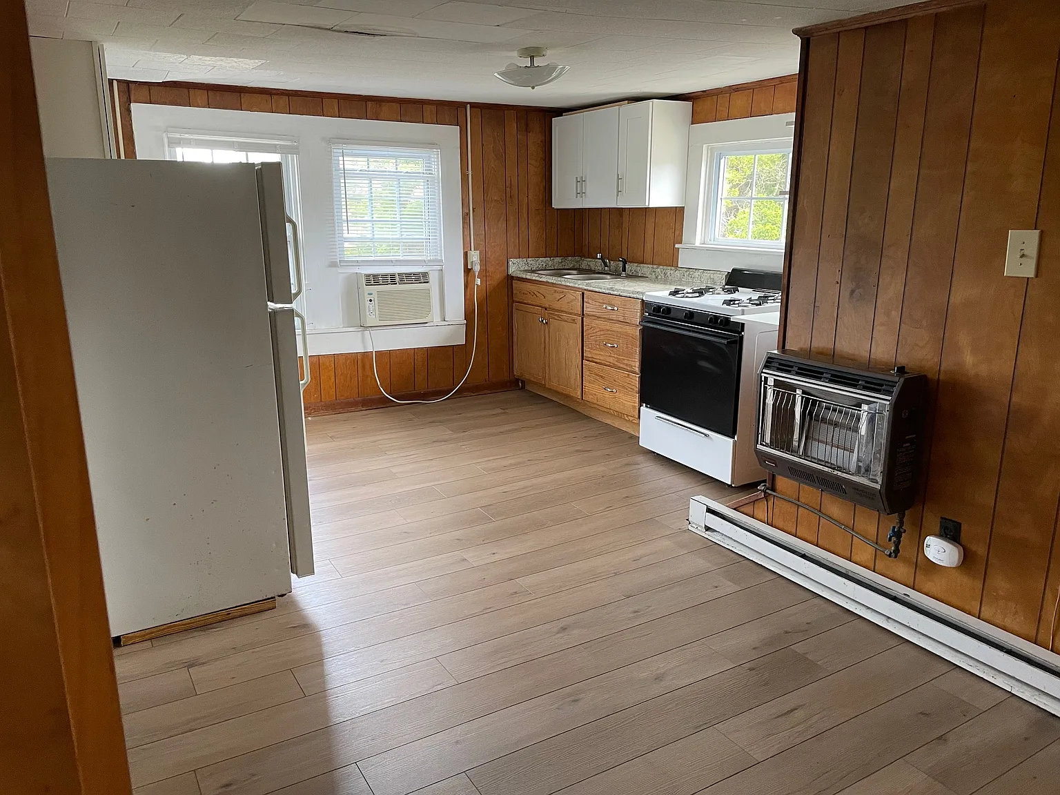 1 bed, $950 — Photo 3