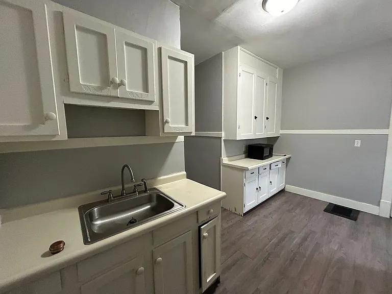 520 W 7th St — Photo 14