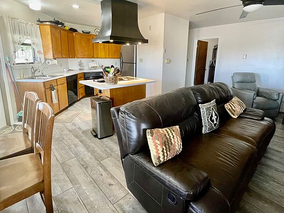 4th image of 203 Bullrun Rd