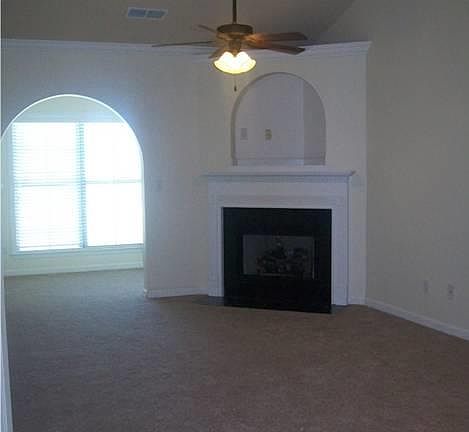 5th image of 6075 Townley Ct