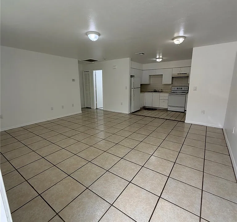 12929 1st St #12931