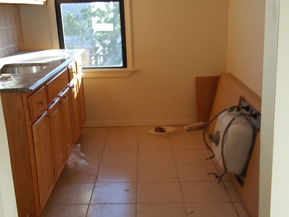 5th image of 317A2 Beach 86th St #1