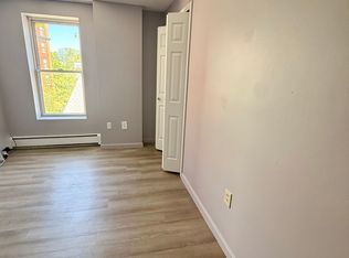 34 Emerson St #11, Haverhill, MA 01830