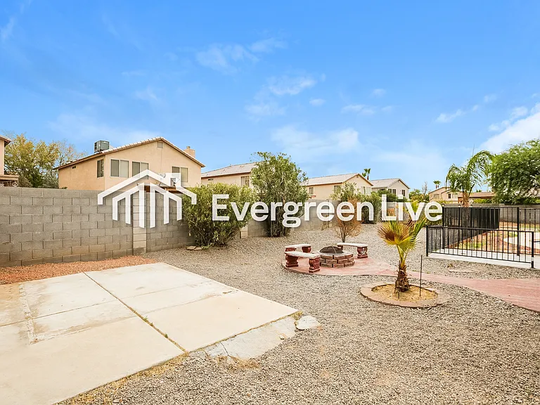 10422 W Oregon Ave — Photo 19