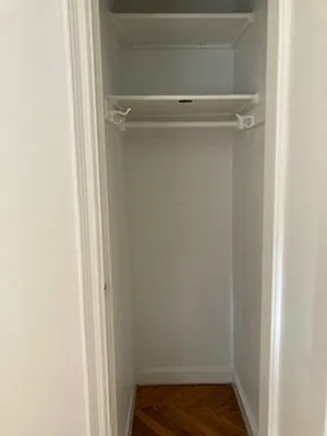 Rented by Aurous Realty LLC | media 7