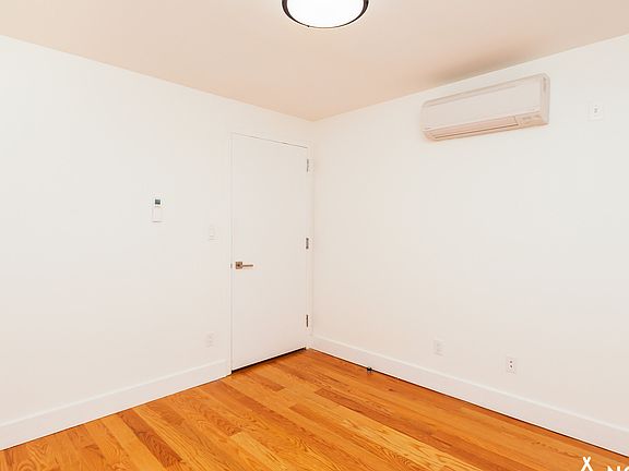 3rd image of 620 Parkside Ave APT 3D