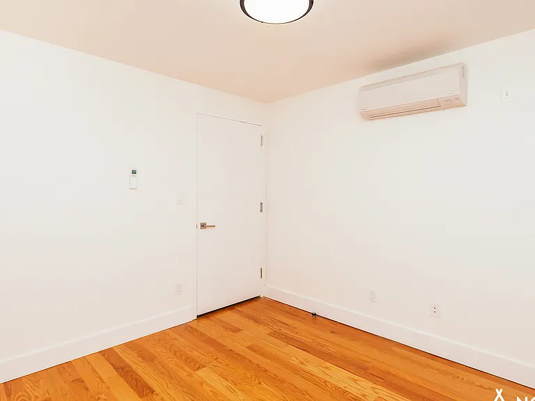 620 Parkside Ave #3D — Photo 3