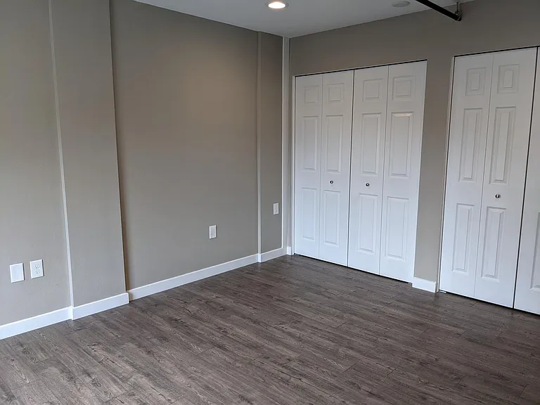 301 W North Bend Way #201 — Photo 6