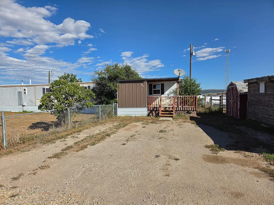 7174 N Montana Ave